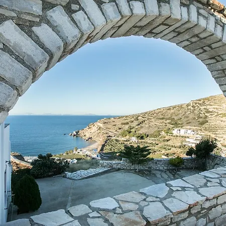 Villa Athina *