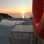 Villa Athina *