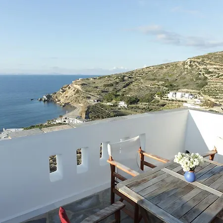 Athina Villa Ambrami