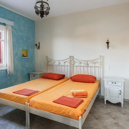 Athina Villa Ambrami