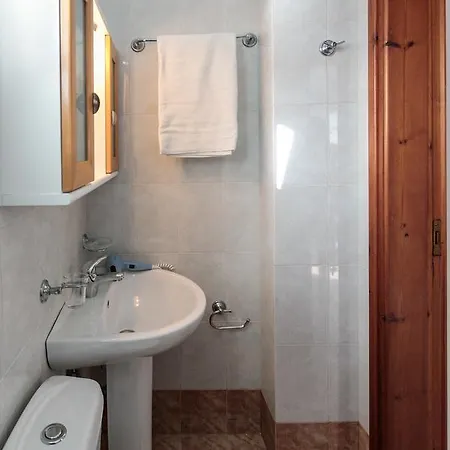 Athina Willa Ambrami