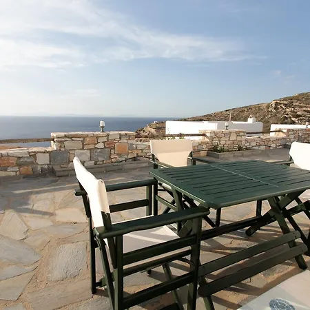 Athina Villa Ambrami